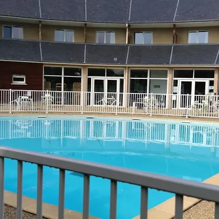 Avec Piscine Pres De Honfleur דירה Équemauville