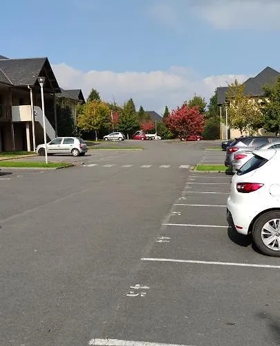 Apartment Avec Piscine Pres De Honfleur Équemauville