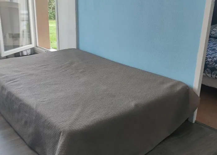 Avec Piscine Pres De Honfleur 에쿼뭐빌