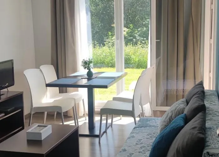 Apartment Avec Piscine Pres De Honfleur Équemauville